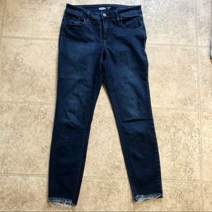 Old Navy Rockstar Ankle Jeans. Dark wash. Size 4.
